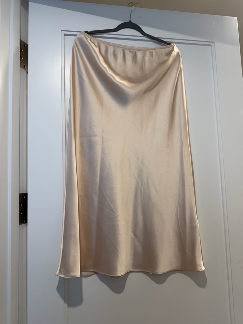 MANGO MIDI Satin Midi Skirt